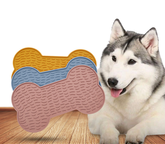 Custom wholesale dog pet slow food licking pad silicone mats